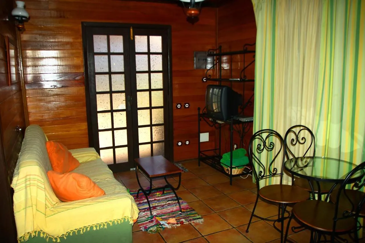ベッド・アンド・ブレックファスト Cabanas Valle Verde Moya