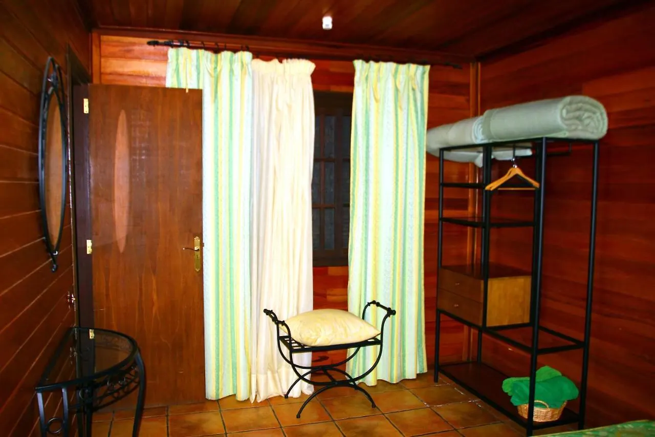 Cabanas Valle Verde Moya ベッド・アンド・ブレックファスト