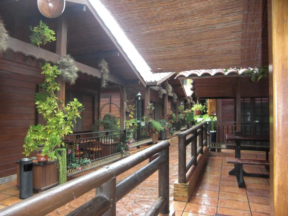 Bed & Breakfast Cabanas Valle Verde Moya